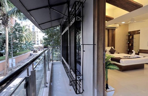 Borivali West Apartment | 1200 m² Apartment ∙ 4 bedrooms ∙ 13 guests