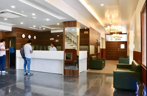 Zirakpur Hotel | 13 m² Hotel ∙ 4 guests
