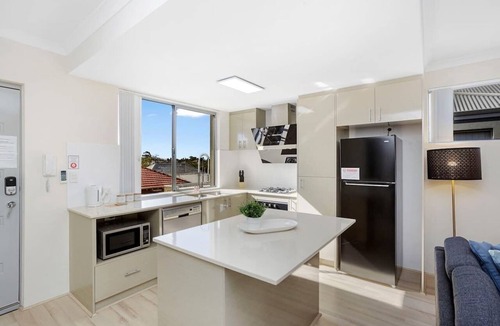 North Perth Apartment | 134 North Perth Nest for 4 +parking