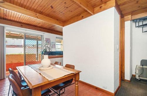 Cottesloe Apartment | 14 Cottesloe - steps from beach - sleeps 2