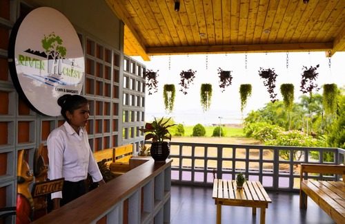 Nashik Resort | 1500 m² Resort ∙ 4 bedrooms ∙ 12 guests