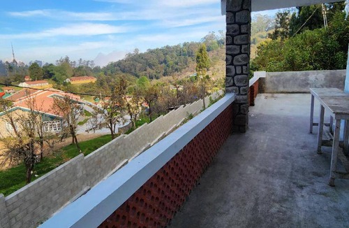 Kodaikanal Villa | 1500 m² Villa ∙ 2 bedrooms ∙ 20 guests