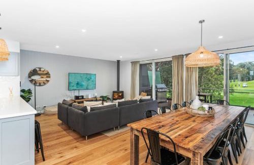 Mollymook Beach House | 15A Pandanas