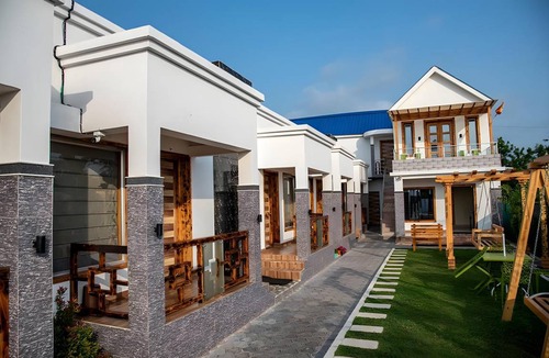 Tajpur Hostel | 160 m² Hostel ∙ 4 guests