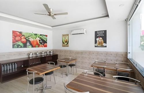 Chandigarh Hotel | 17 m² Hotel ∙ 4 guests