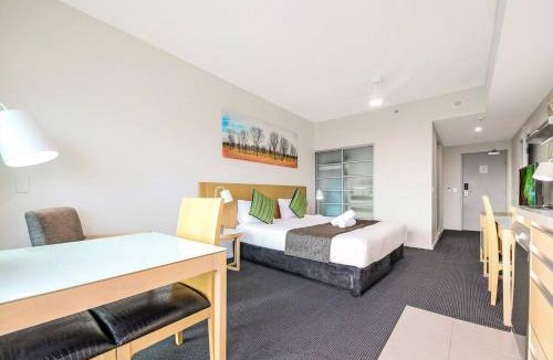 Darwin City Centre Apartment | '18th in the Clouds' CBD Resort Living with Pool