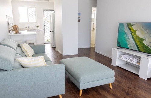 Evans Head House | 2/45 Beech Street - Beautifully updated holiday base by the beach
