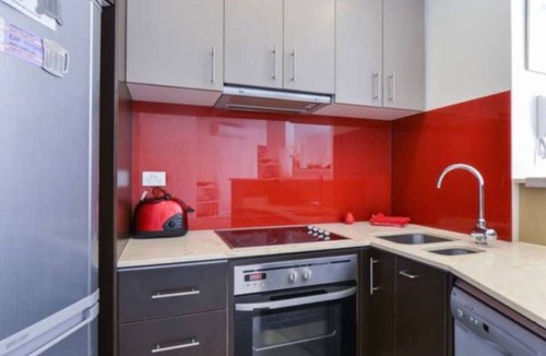 Elwood Condo | 2 Bed 3 Bath Right on the Beach WOW. Great Value.