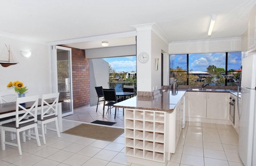 Mooloolaba Apartment | 2 Bedroom Apartment in the heart of Mooloolaba