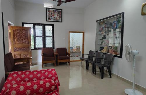 Mandarthi House | 2 Bedroom house in Hebri