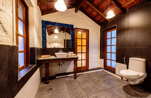Assagao Villa | 2 Bedroom Villa with Private Pool in Anjuna