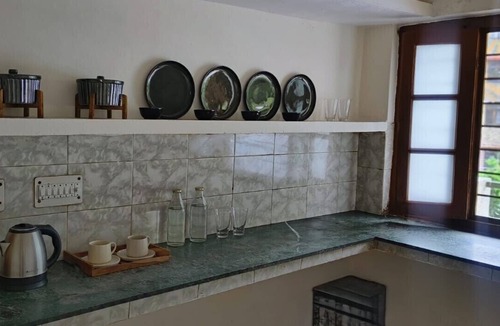 Bhowali House | 2 Cozy 1-Bedroom Apartments with Private Outdoor Space