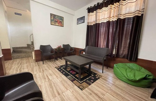 Palampur Hotel | 200 m² Hotel ∙ 3 guests