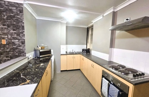 South Perth Apartment | 206 South Perth Secret Sanctuary 1BR &Parking