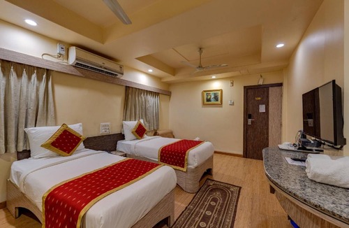 Solapur Hotel | 21 m² Hotel ∙ 4 guests