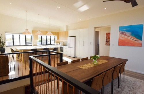 Exmouth House | 21 Osprey Way - With Spa