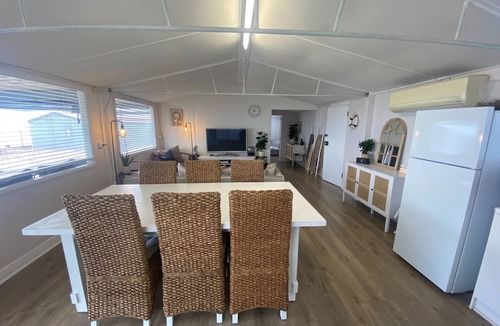 Muloowurtie House | 21-Positioned at the start of Black Point! Excellent sea views! Dog friendly!