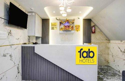 Dharavi Hotel | 220 m² Hotel ∙ 3 guests