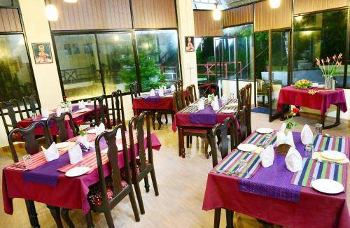 Pallivasal Hotel | 26 m² Hotel ∙ 3 guests