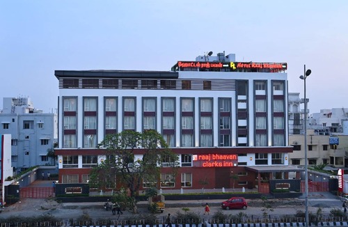Thoraipakkam Hotel | 270 m² Hotel ∙ 4 guests