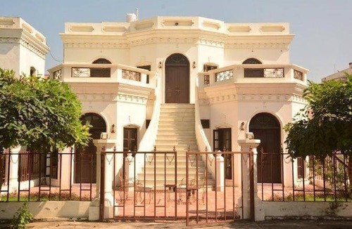 Kashipur Hotel | 280 m² Hotel ∙ 2 guests