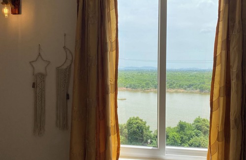 Kelambakkam Apartment | 2BHK Lake View Barcelona Theme Apartment - Chennai