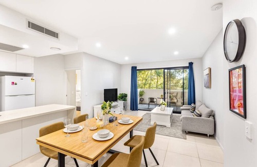 Macgregor Apartment | 2BR Apartment w/Balcony Easy Access All Hotspot