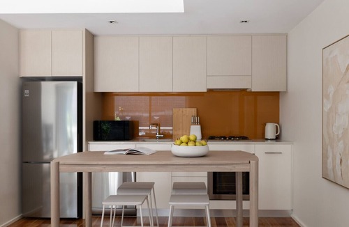 Richmond Apartment | 2BR | Stylish & Spacious | Prime Richmond Location