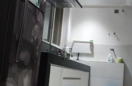 Toli Chowki Apartment | 3-bedroom apartment in perfect Hyderabad with AC