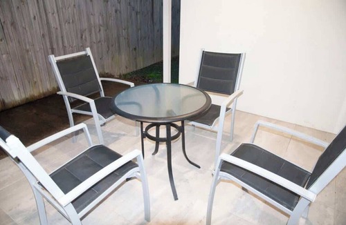 Loganlea House | 3-Bedroom unit at Loganlea