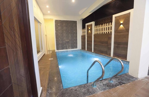 Vadanemelli Villa | 3-bedroom with swimming pool villa in lovely Kanathur with WiFi, AC.
