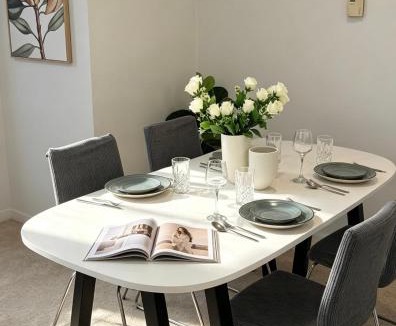 Sydney Central Business District Apartment | 3 Beds for 6 -Spacious Modern- Walk to ICC and QVB