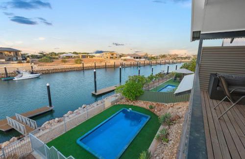 Exmouth House | 3 Kestrel Place