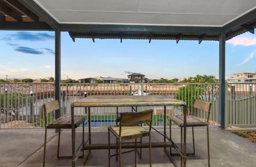 Exmouth House | 3 Kestrel Place