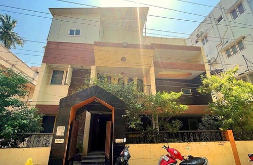 Tiruchirappalli Hotel | 30 m² Hotel ∙ 2 guests