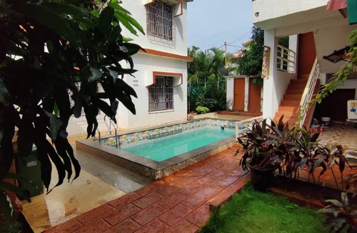 Ganpatipule Hotel | 30 m² Hotel ∙ 6 guests