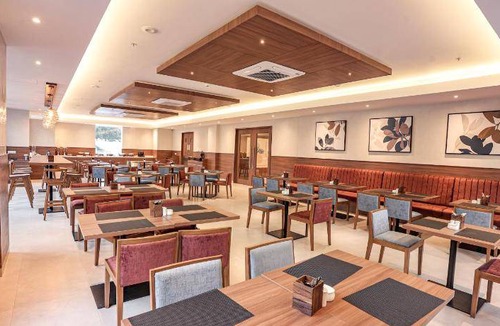 EPIP Zone Hotel | 300 m² Hotel ∙ 3 guests