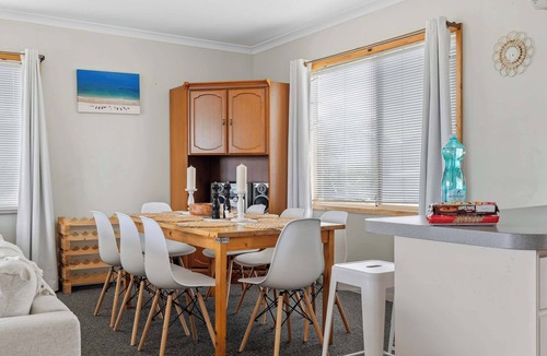 Binningup House | 300 Steps - Coastal Family Retreat