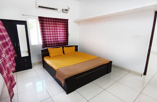 Kuilapalayam House | 3000 m² Bungalow ∙ 4 bedrooms ∙ 20 guests