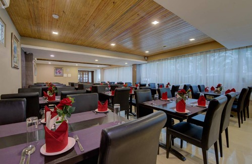 Siliguri Resort | 33 m² Resort ∙ 3 guests