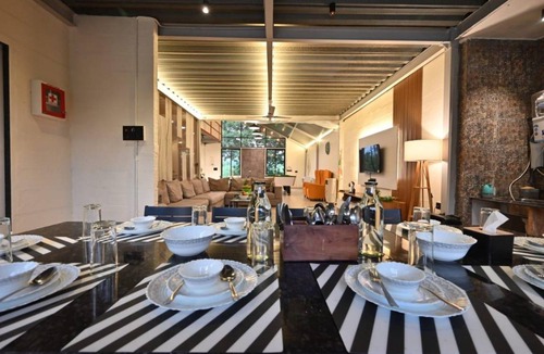 Karjat Villa | 330 m² Villa ∙ 4 bedrooms ∙ 16 guests