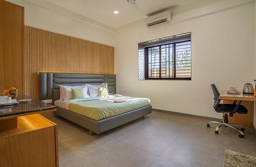 Nashik Villa | 334 m² Villa ∙ 4 bedrooms ∙ 12 guests
