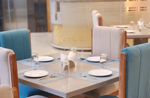 Tirupati Hotel | 34 m² Hotel ∙ 2 bedrooms ∙ 4 guests