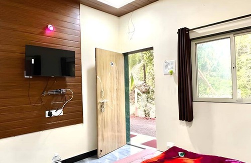 Diveagar Hotel | 350 m² Hotel ∙ 2 guests