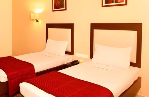 Attibele Hotel | 350 m² Hotel ∙ 2 guests