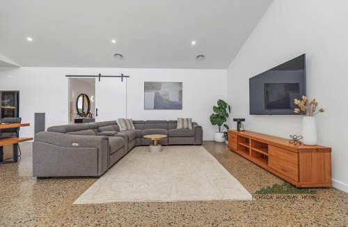Moama House | 37 Sand Piper
