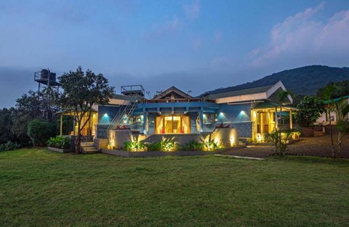 Mahabaleshwar Villa | 375 m² Villa ∙ 4 bedrooms ∙ 12 guests