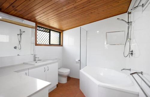 Coolum Beach House | 38 Pacific Terrace