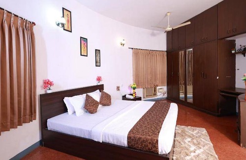 Erode Hotel | 39 m² Hotel ∙ 2 guests