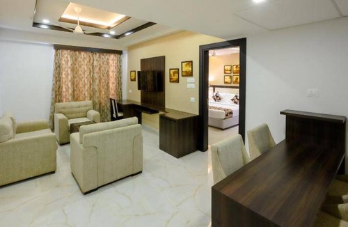 Udupi Hotel | 392 m² Hotel ∙ 2 guests
